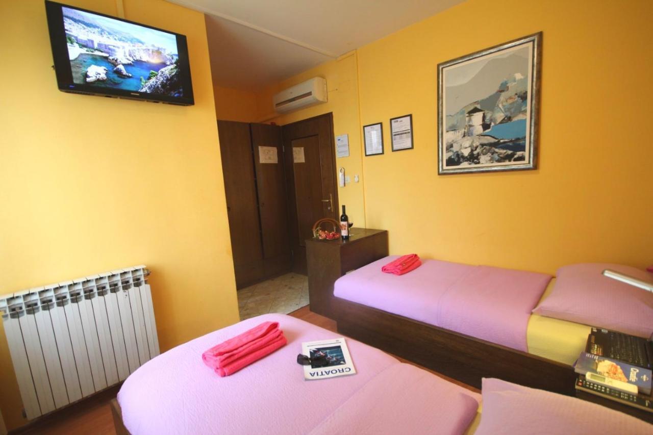 Guest House Vila Micika 杜布罗夫尼克 外观 照片