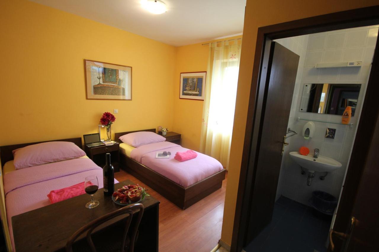 Guest House Vila Micika 杜布罗夫尼克 外观 照片